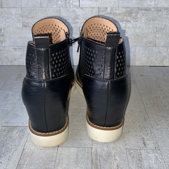 EUC Mi.Im The Lamber Perforated Wedge Sneakers - Picture 2 of 9